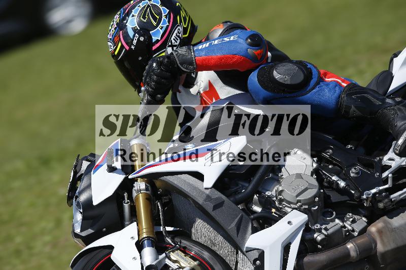 /Archiv-2024/29 12.06.2024 MOTO.CH Track Day ADR/Gruppe rot/25